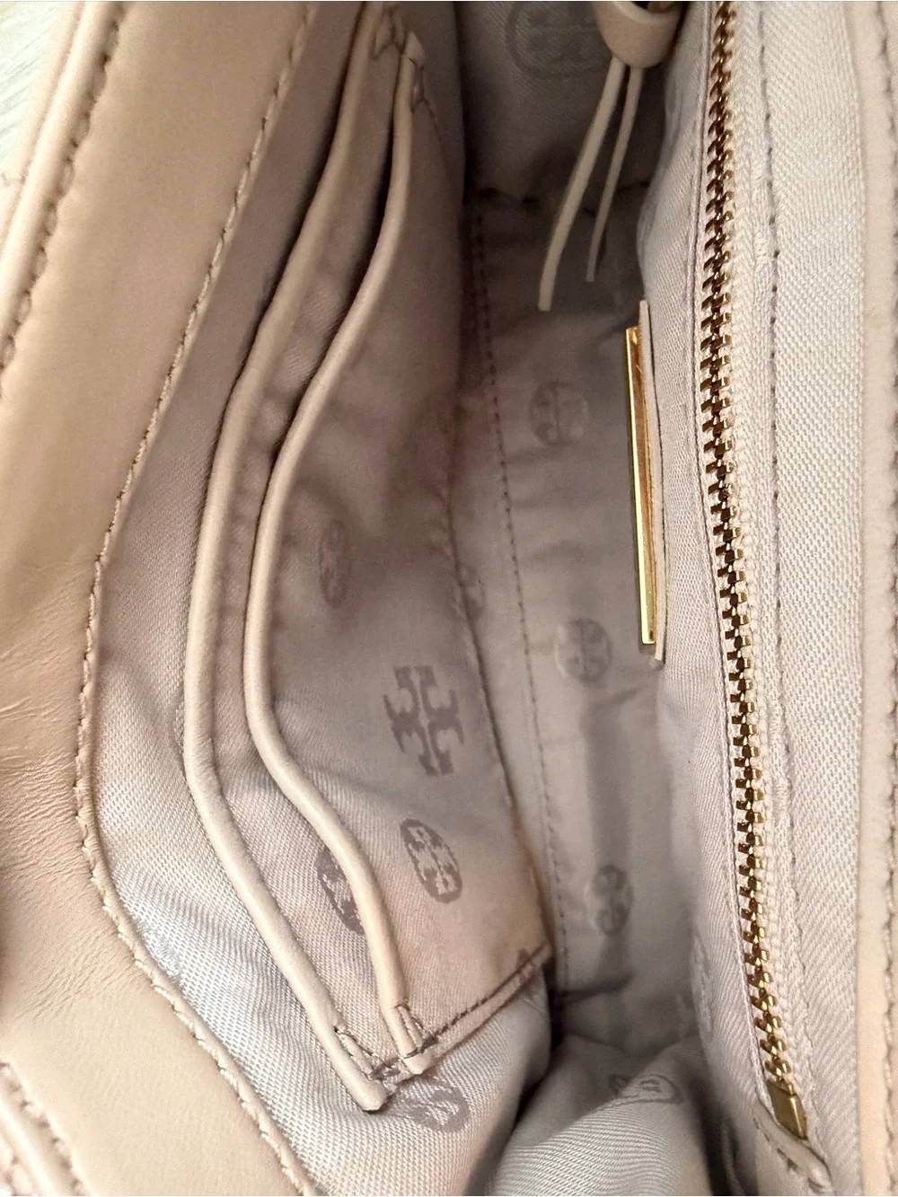 Tory Burch Fleming Shoulder Bag